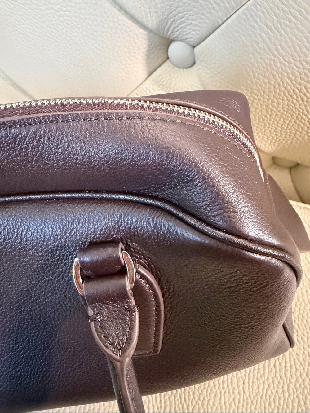 Genuine calfskin Leather handbag like new - Picture 12 of 15